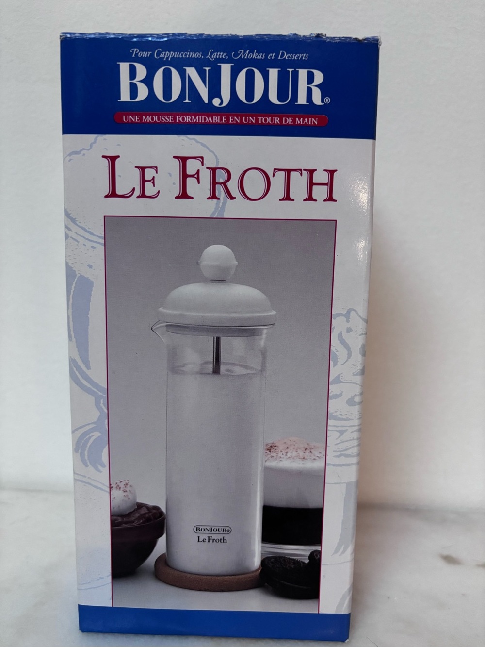 Le Froth Milk Frother - White